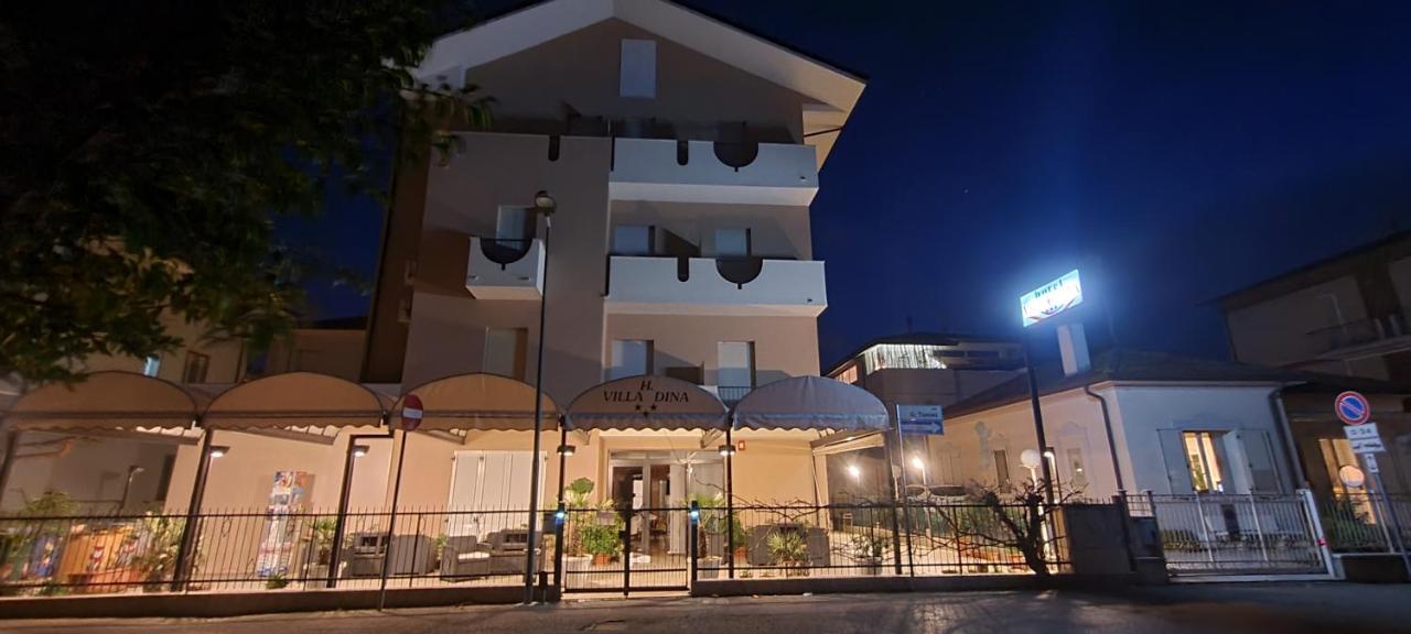 Hotel Villa Dina Rimini Exterior photo