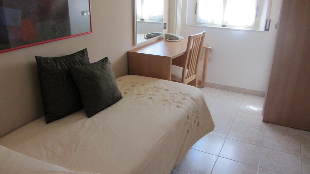 Hotel Villa Dina Rimini Room photo
